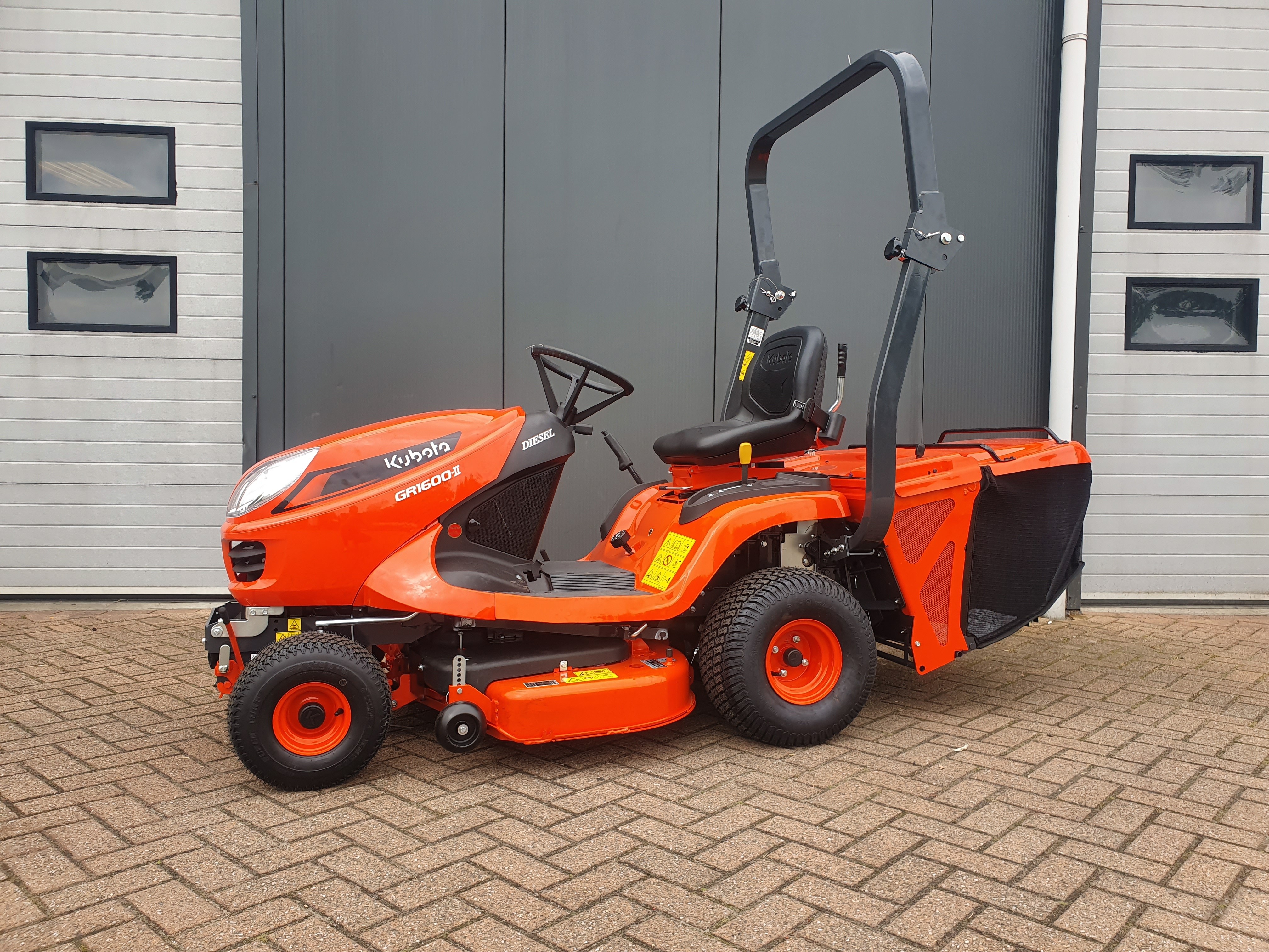 Kubota diesel zitmaaier GR 1600 - Zitmaaiers - - Tuin en gereedschap